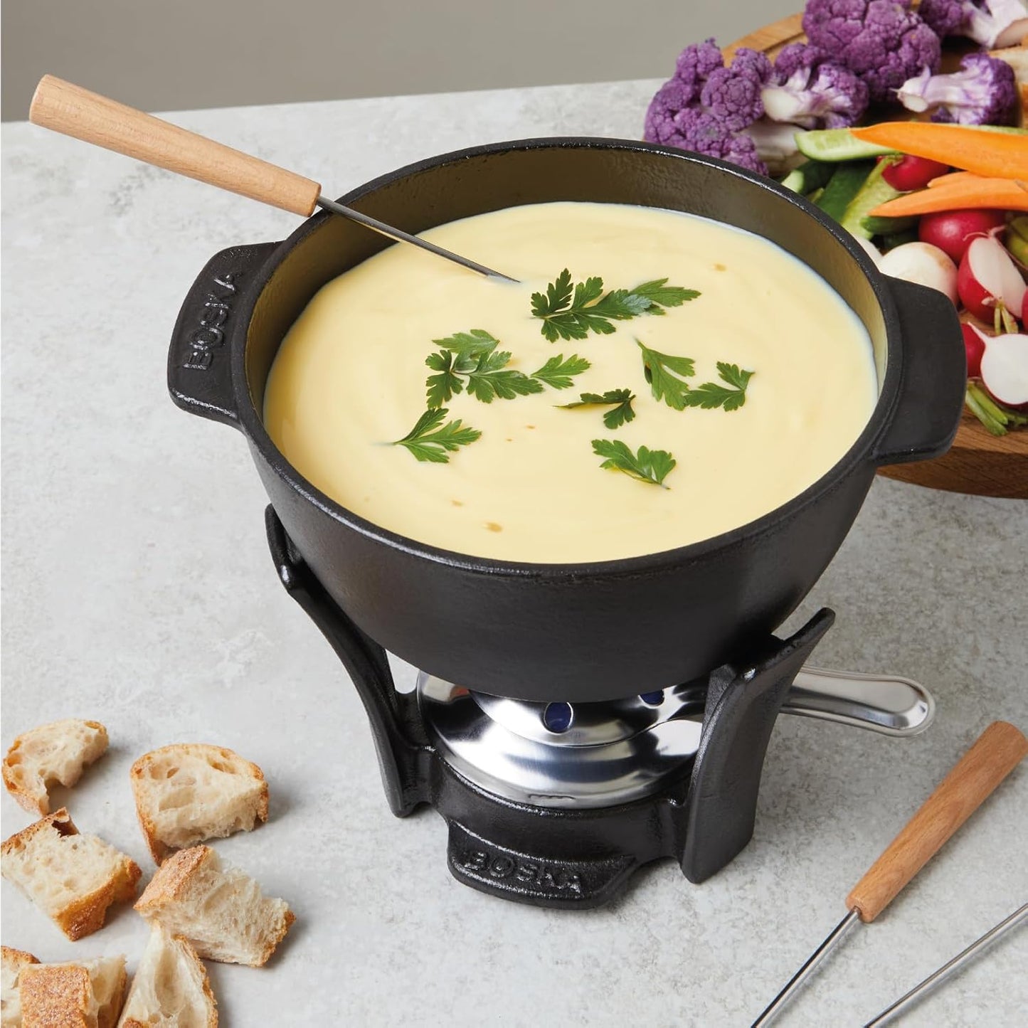 BOSKA Fondue Pot Set Party Pro - Cast Iron Fondue Set - Durable Fondue Pot inc. Burner and 4 Forks - for All Type of Stoves - Cheese Fondue Melts smoothly Every time