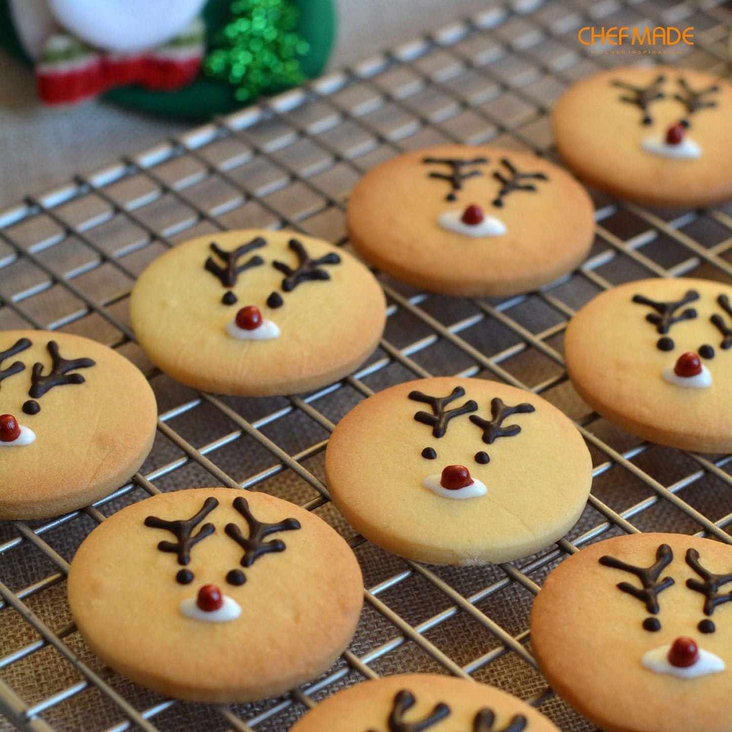 CHEFMADE Baking and Cooling Rack, 16.3-Inch Non-Stick Bold-Grid Design Rectangle Wire Rack for Oven Baking (Champagne Gold)